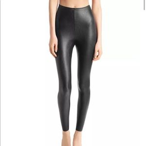 Commando faux leather control too leggings in a size Medium